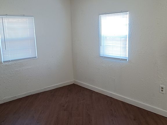Bedroom/Living room