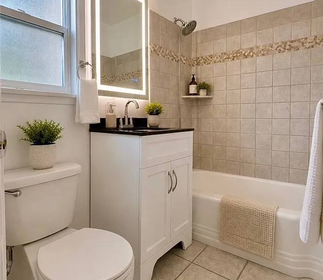 825 Green St — Photo 13
