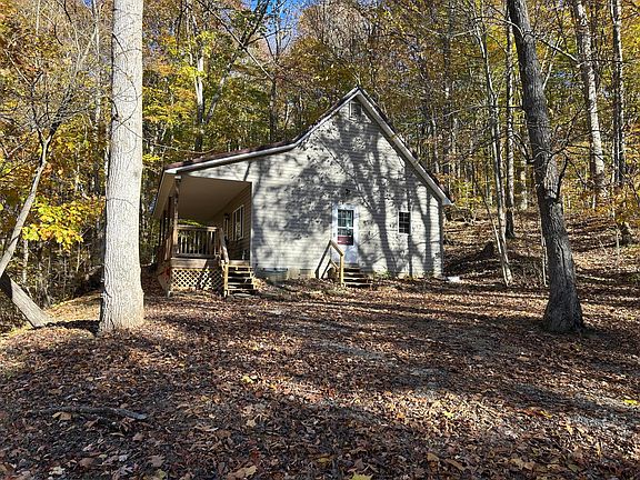 3rd image of 329 Kinzer Rd