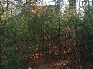 172 Arcadia Rd, Hope Valley, RI 02832