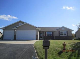 1657 W Little Ranch Rd, Appleton, WI 54913