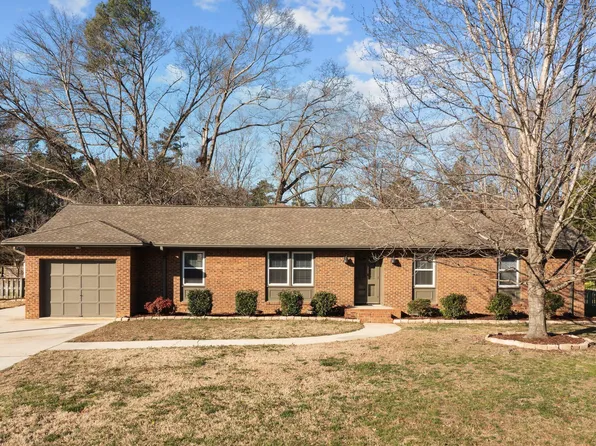 106 Bluegrass Dr, Garner, NC 27529