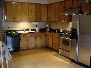 2nd image of 3041 N Damen Ave
