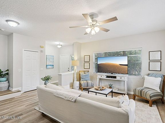 5th image of 12407 FOREST LAKE Circle N #1