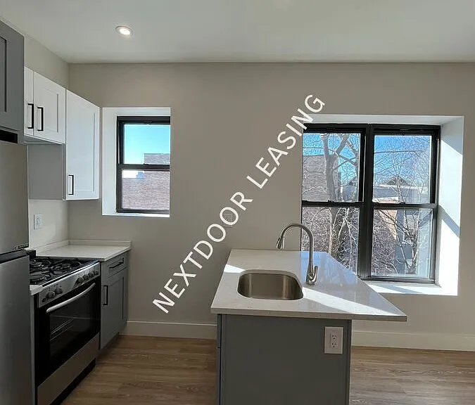 269 Martin Luther King Dr #3CM — Photo 5