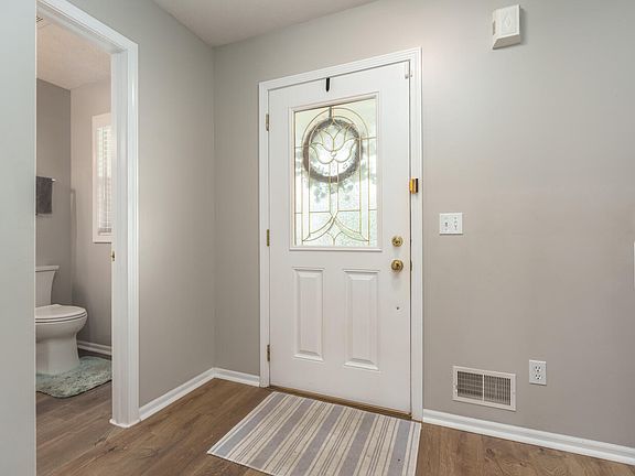3rd image of 188 Apple Blossom Ln