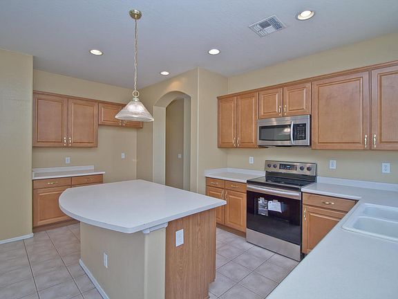 3rd image of 8361 W Vogel Ave