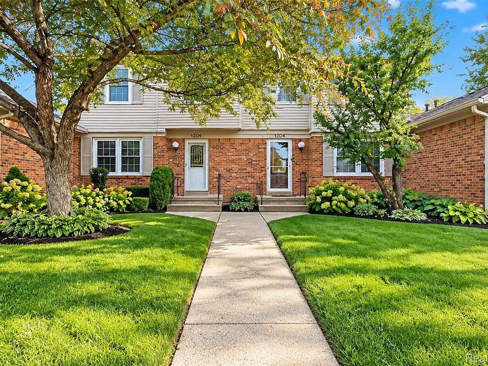 1st image of 24264 Bashian Dr