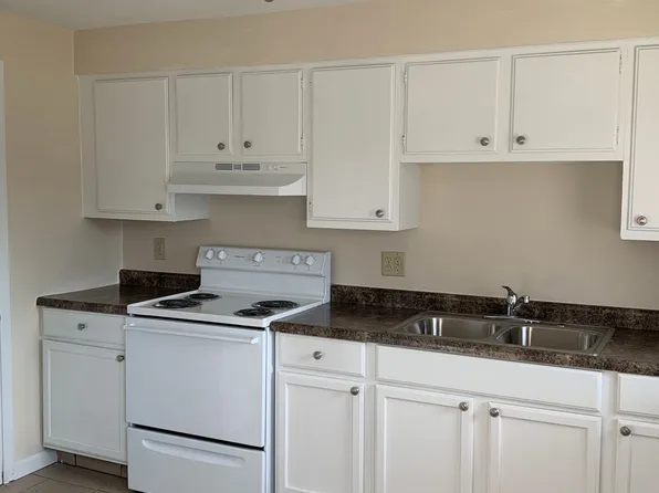 Keystone Court Apartments - Benson