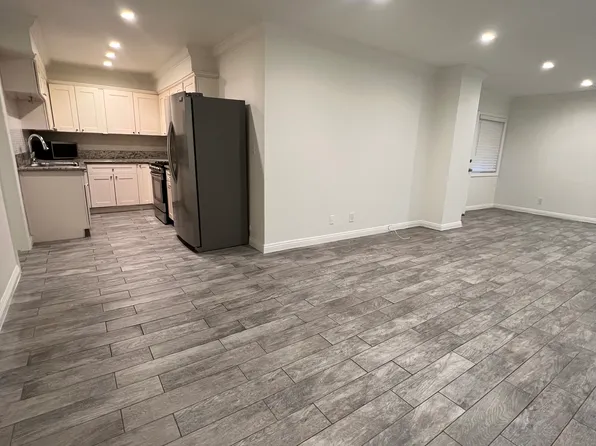 829 N San Vicente Blvd APT 9, West Hollywood, CA 90069
