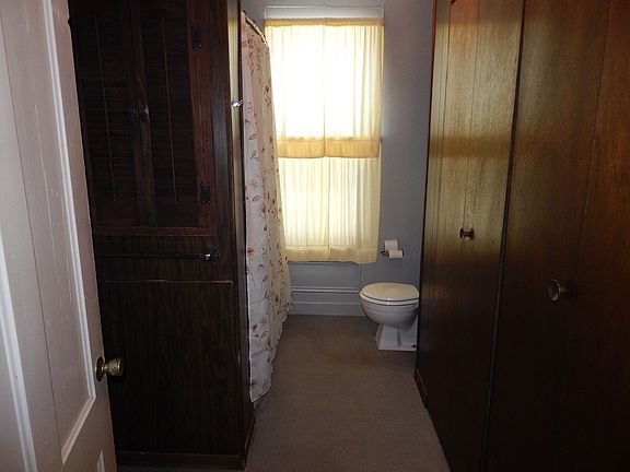 5th image of 125 Park St