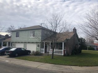 2549 Cumberland Rd, Sacramento, CA 95821