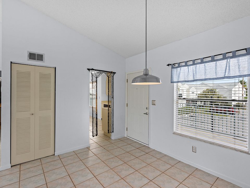 1st image of 2516 Woodgate Blvd #15/204