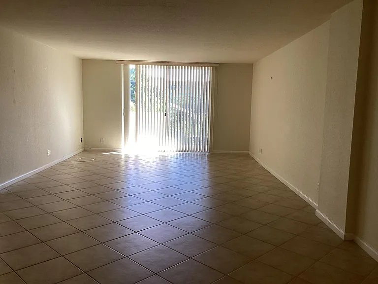 1000 Spanish River Rd #3K — Photo 7