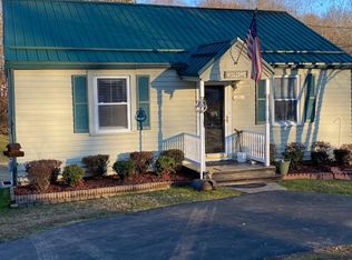 75 Johnson Ln, Martinsville, VA 24112