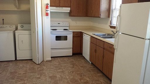 1st image of 47 Sky Pl APT 14