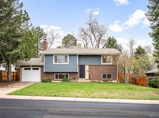 7175 S Penrose Ct, Centennial, CO 80122