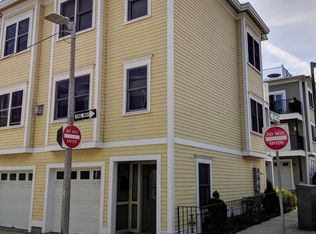 105 Bolton St #A, South Boston, MA 02127
