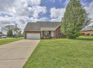 9001 Lomond Dr, Smyrna, TN 37167