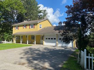 103 Francis St, Bennington, VT 05201
