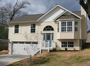 8523 Mackenzie Rd, Saint Louis, MO 63123