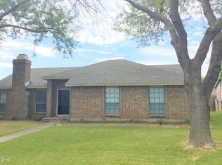 2104 Laramie Dr, Mesquite, TX 75149