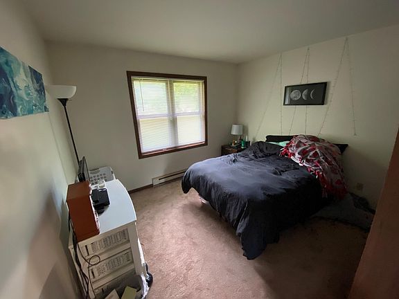 4th image of 1049 McKenna Blvd APT 5