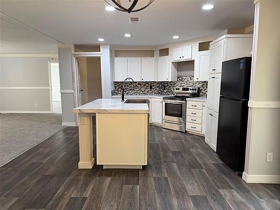 4th image of 4181 E Carl Ramm Ln