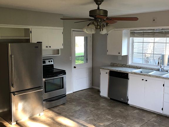 2nd image of 363 N Center St