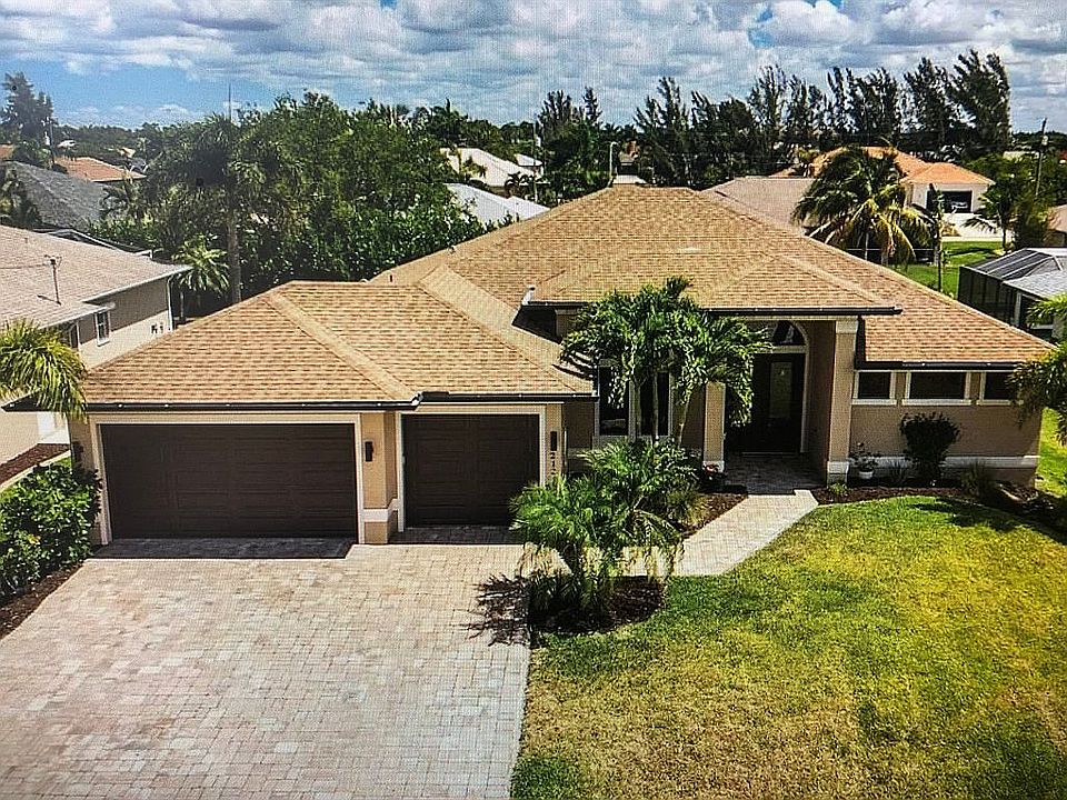 1st image of 2121 SW 40th Ter
