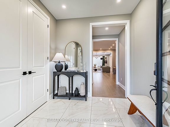 4th image of 19 Trellanock Rd