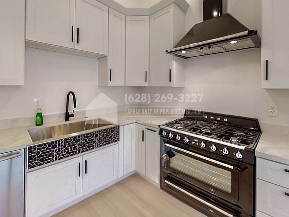 3rd image of 1211 Guerrero St