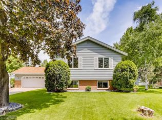 891 98th Ln NE, Blaine, MN 55434