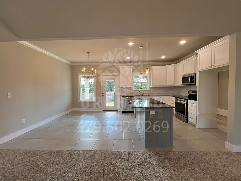 1052 Silver Birch St — Photo 3