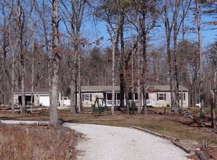 210 Cade Rd, Monterey, TN 38574