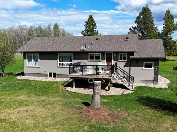 12428 S Township Road 532, Yellowhead County, AB T7E 5A2