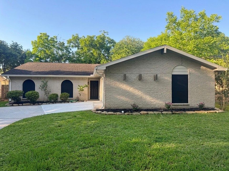 1st image of 2107 Fall Meadow Dr