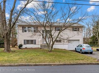 41 Beam Ave, Jackson, NJ 08527