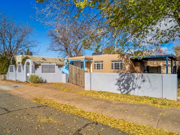 1957 Osage Ln, Santa Fe, NM 87505