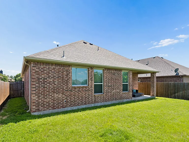 10212 Bennet Dr — Photo 28