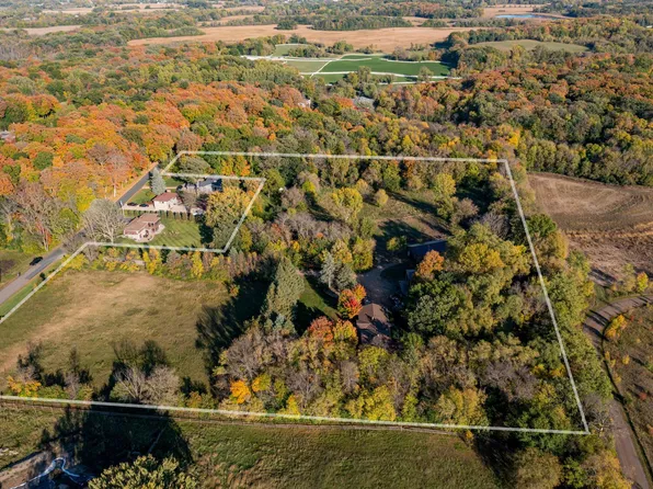 2265 Chestnut Rd, Hamel, MN 55340