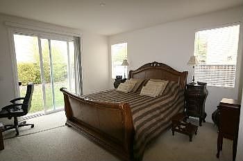 5th image of 11 Pienza Dr