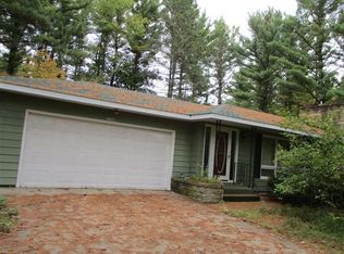 2350 Porter Rd, Plover, WI 54467