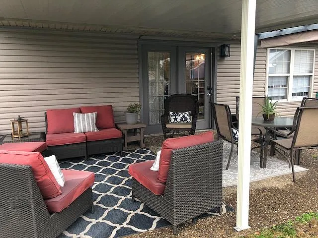 307 Savannah Nicole Rd — Photo 17