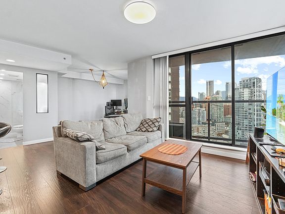 5th image of 501 Pacific St #2709