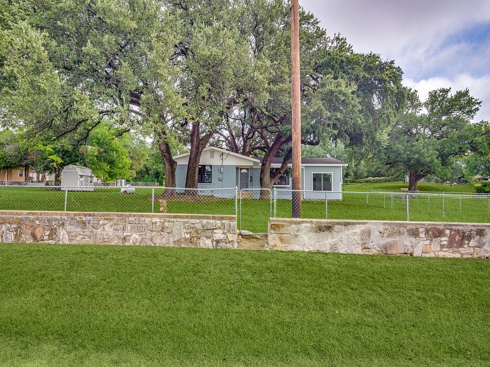 1st image of 2814 Lipan Hwy