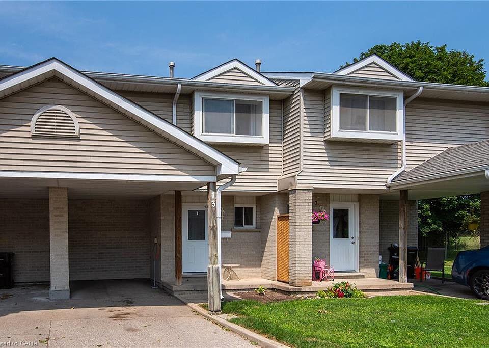 1st image of 125 Sekura Cres #13