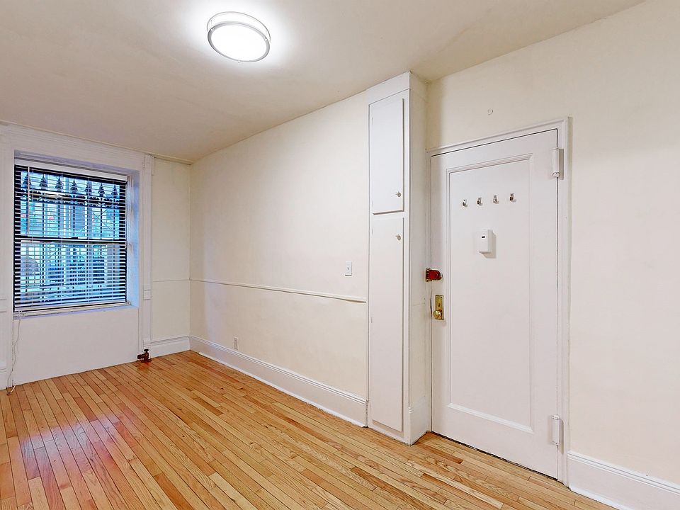 1st image of 116 W 69th St APT 1A