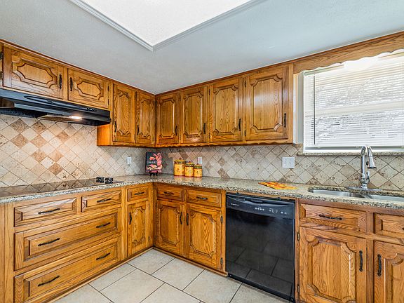 SQFT-0346.jpg