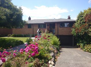 8560 20th Ave NW, Seattle, WA 98117